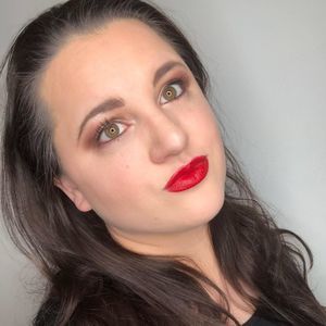 Meet your Posher, Alexandra